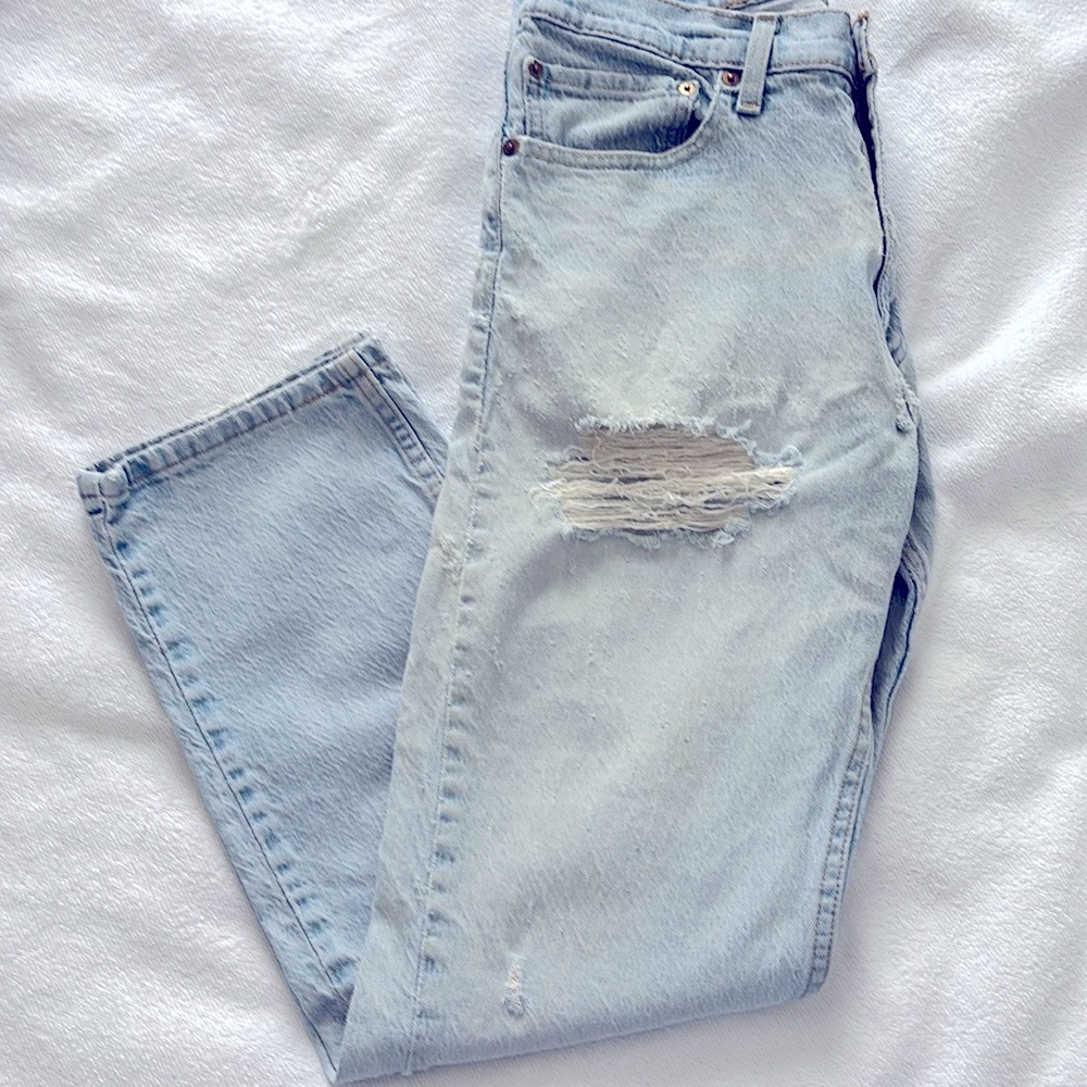 Levi’s 585 Straight Leg Light Denim Jeans 34x29